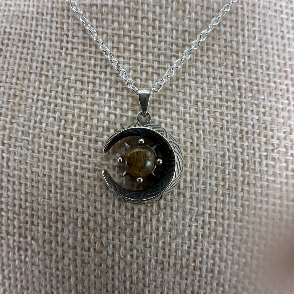 Rutilated Quartz and Silver Moon and Star Pendant Necklace on Box Chain - Picture 5 of 16